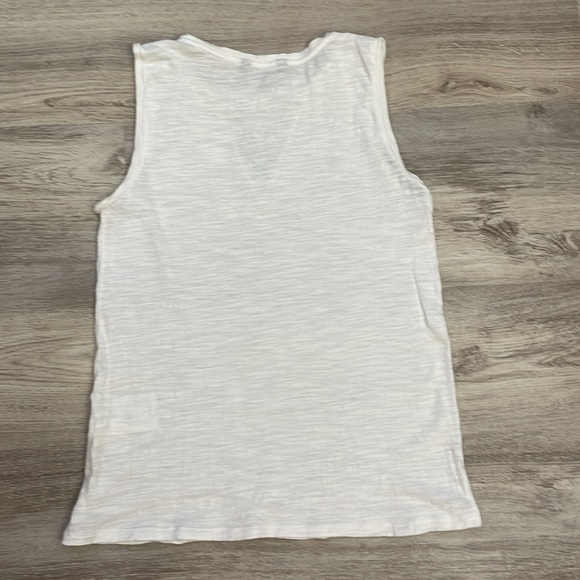 Banana Republic White Lightweight Sleeveless Tank Top with Lace Detail Size XS - Picture 10 of 15